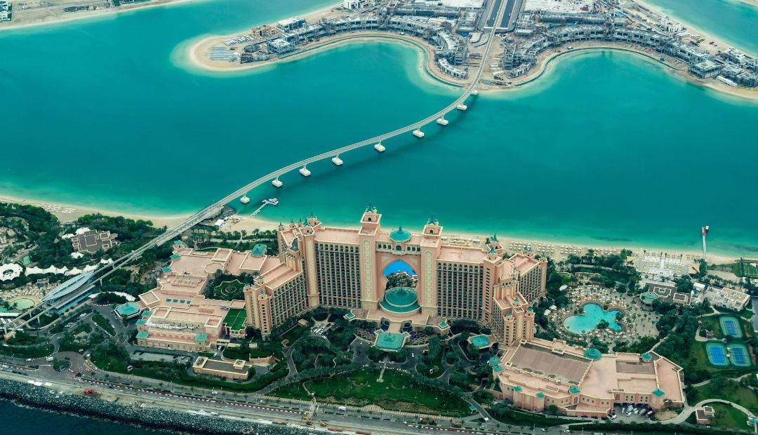 Discover the Best Hotels and Resorts Around the World